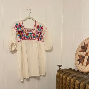 Vintage Embroidered White Blouse with Floral Design